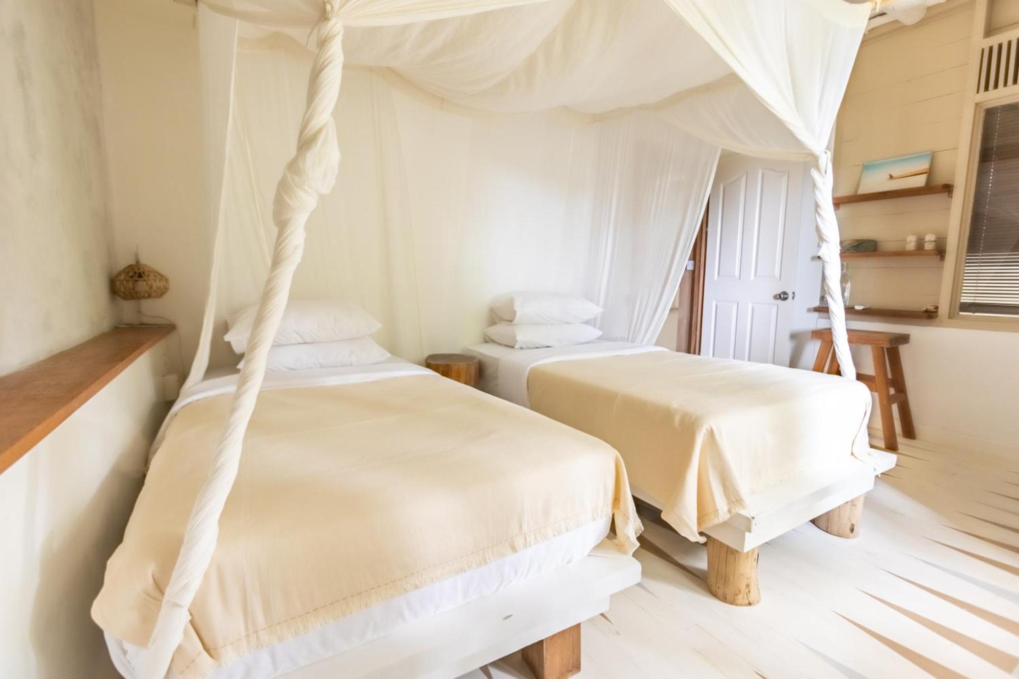 Aloita Resort Mentawai Tua Pejat Екстериор снимка
